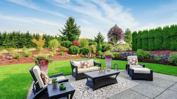 Landscaping Services: Redefine Your Outdoor Living with Smart Design